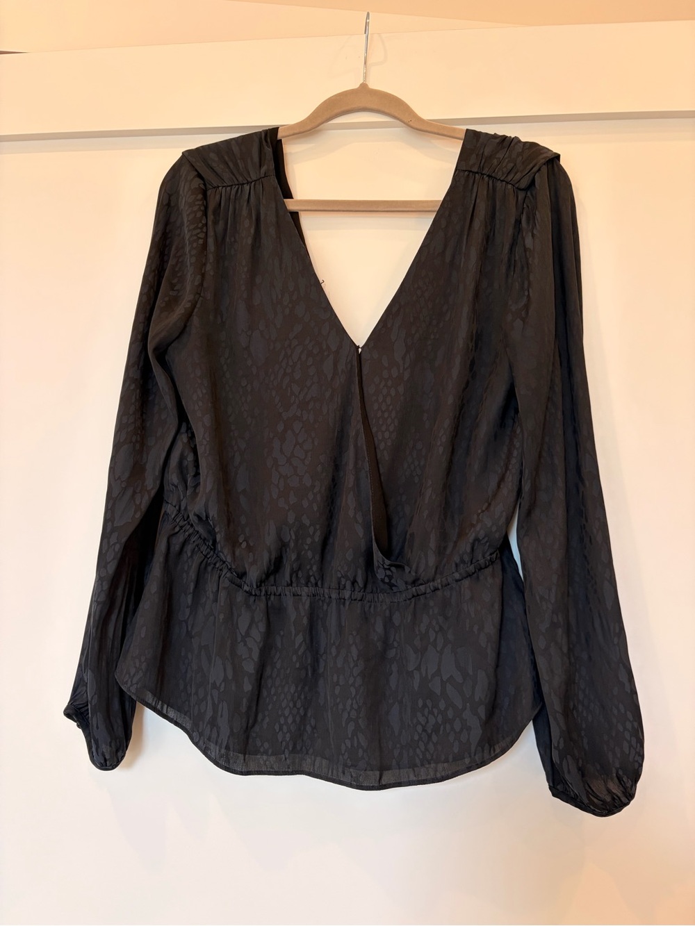 Banana Republic Black V-Neck Long Sleeve Peplum Blouse